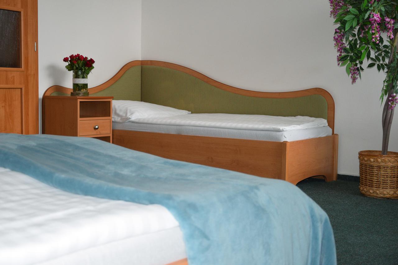Hotel Jaskovska Krcma Horní Těrlicko Buitenkant foto